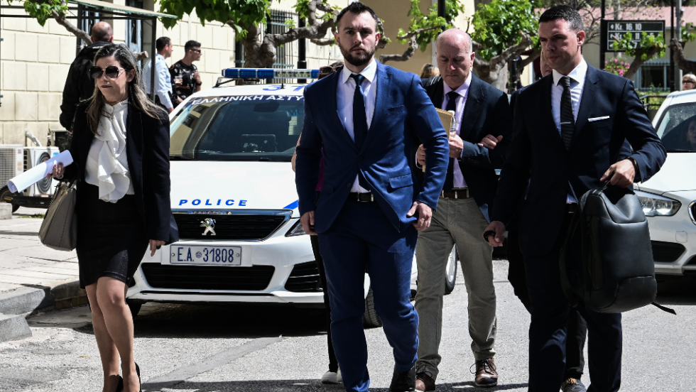 Απολογία στον ανακριτή του ανεξάρτητου βουλευτή Κωνσταντίνου Φλώρου